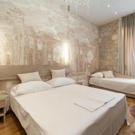 Tifani Luxury 3 * 斯普利特