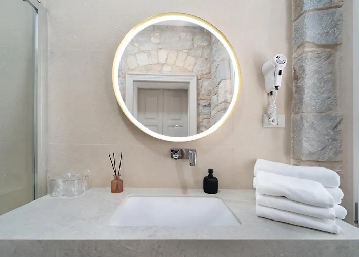 Tifani Luxury 3 Апартаменти